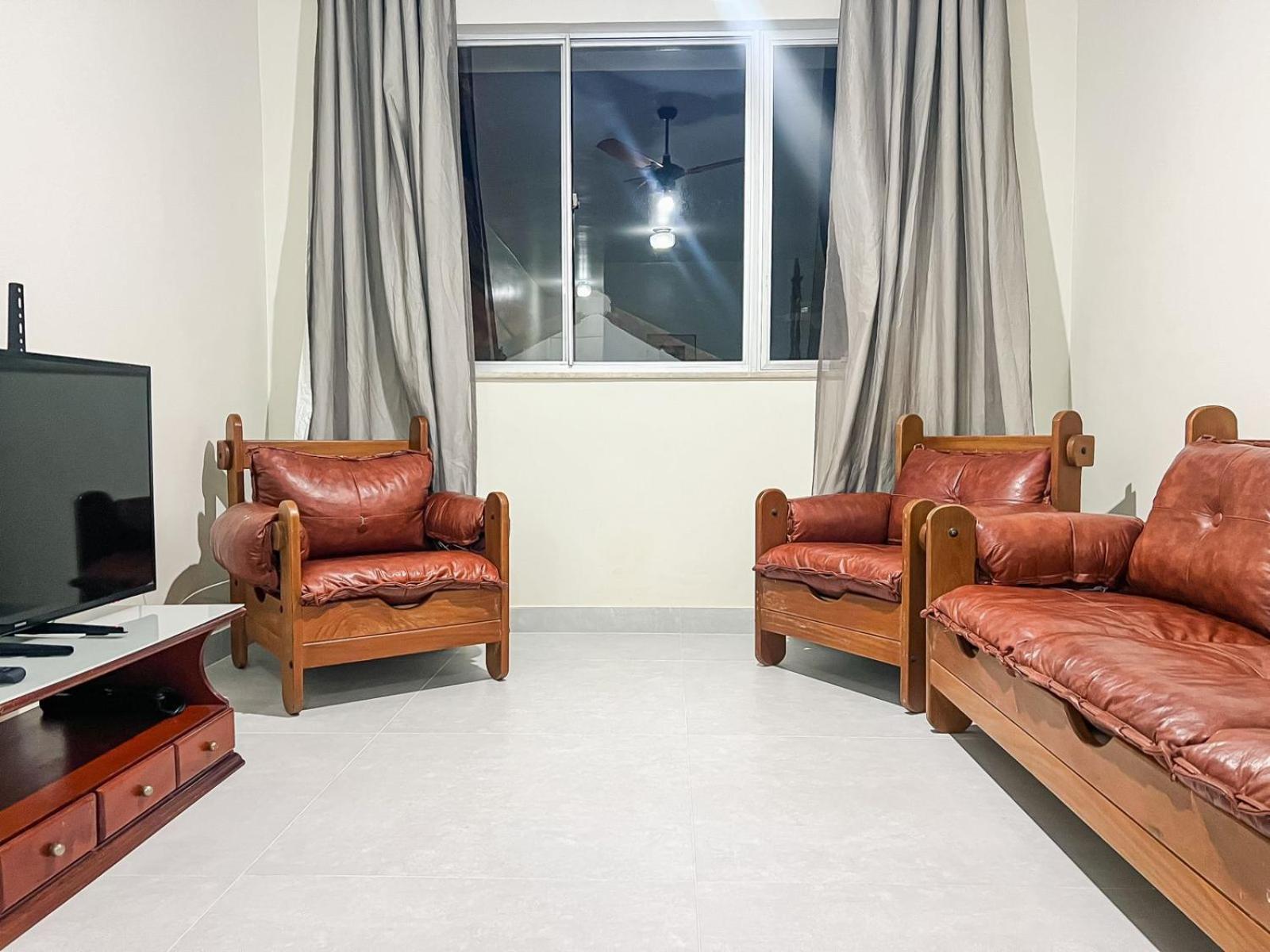 Apartamento Na Praia Do Forte - Poucos Passos Do Mar Cabo Frio Esterno foto
