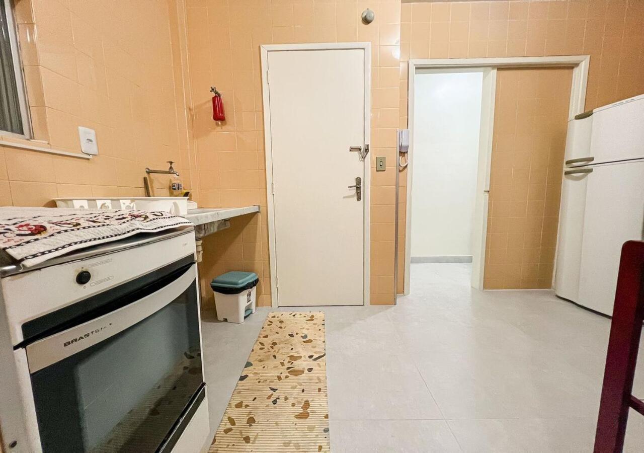 Apartamento Na Praia Do Forte - Poucos Passos Do Mar Cabo Frio Esterno foto